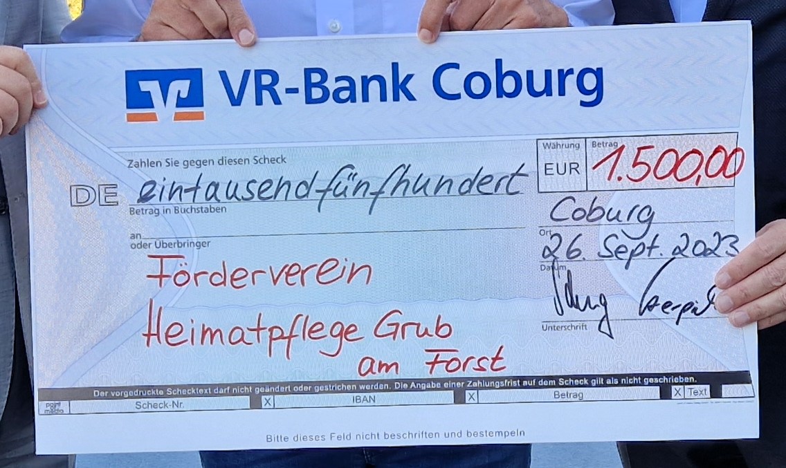 Spendenübergabe von der VR-Bank Coburg